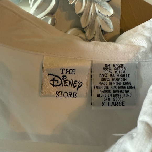 The Disney store White Shirt with Colorful Embroidery Cinderella’s mice - Picture 4 of 5